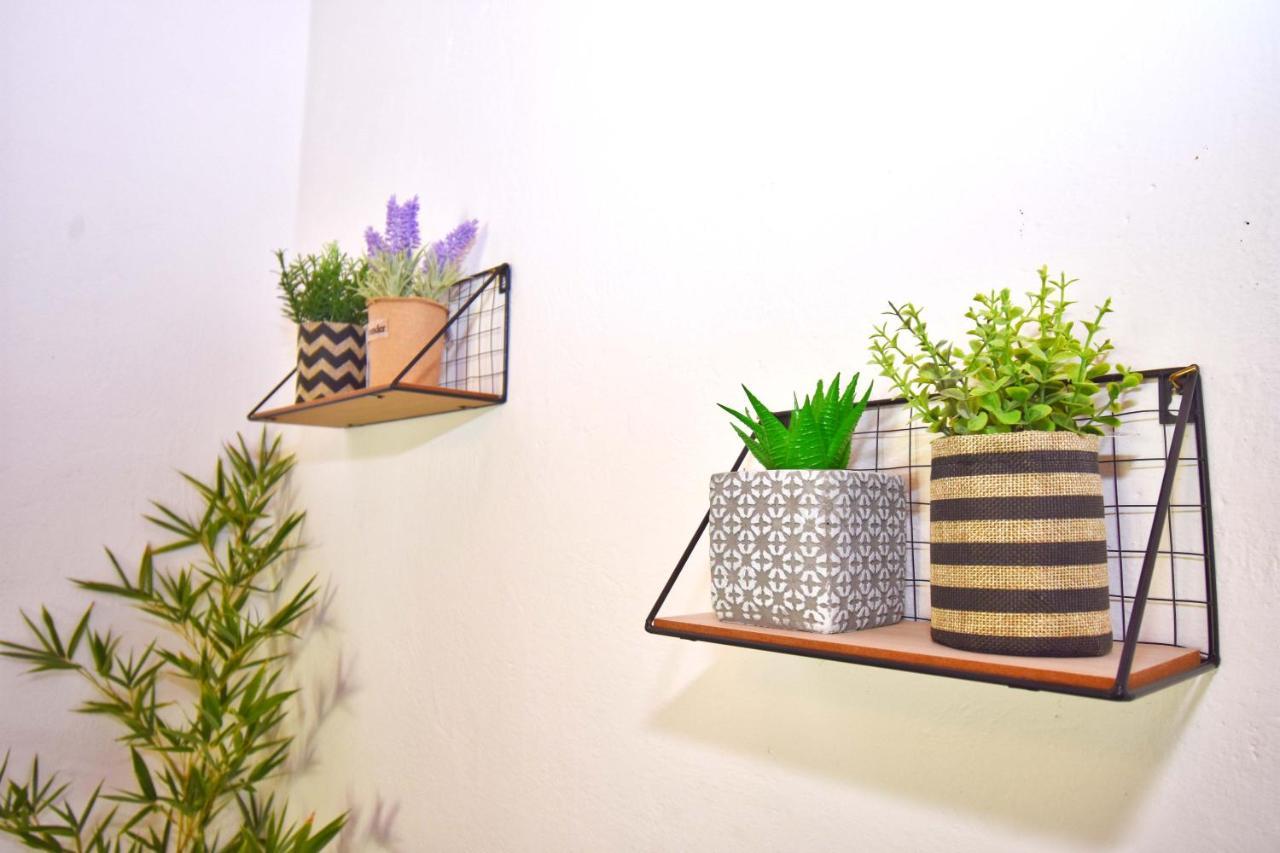 Ninas Cottage Linia Ngoại thất bức ảnh